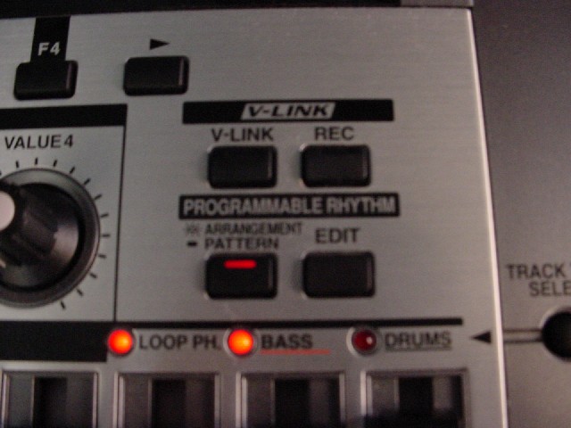 PROGRAMMABLE RHYTHM buttons
